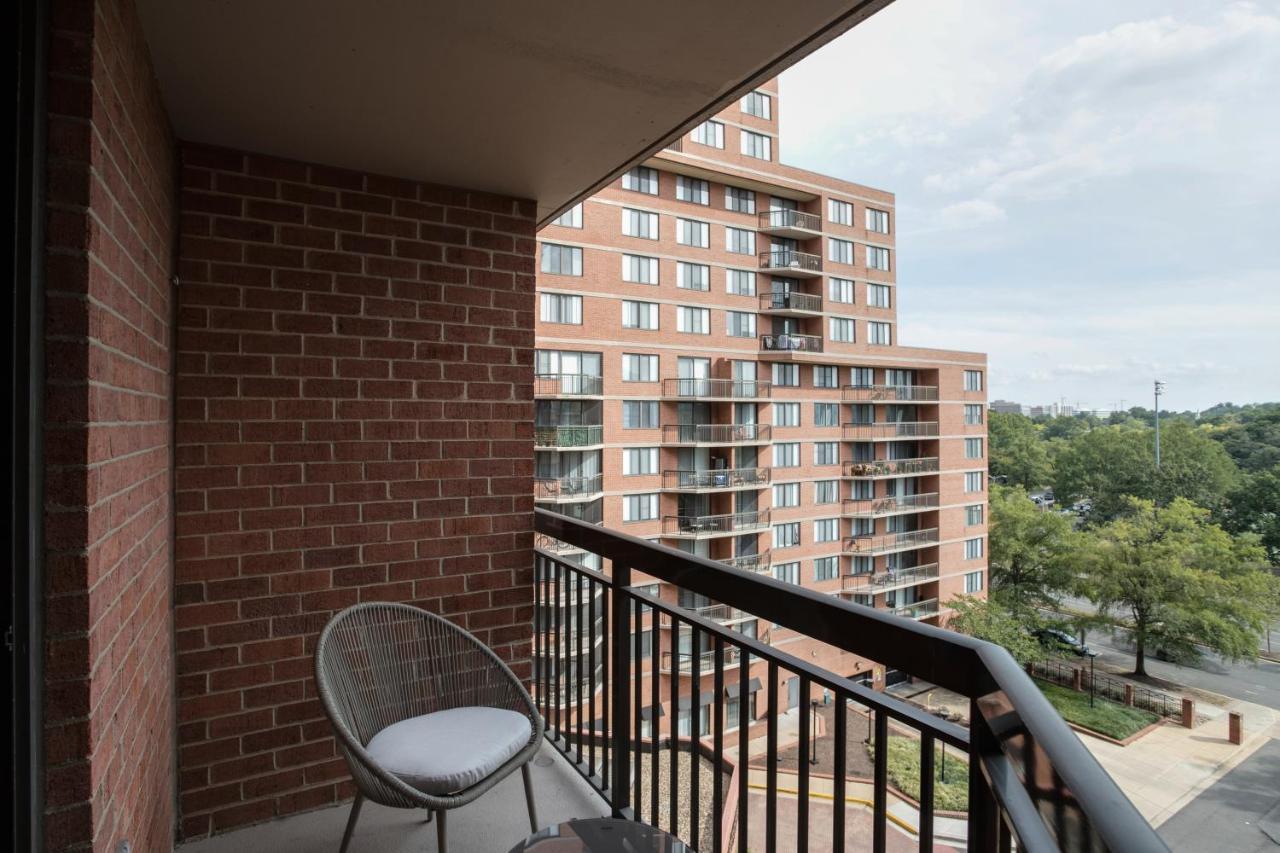 Stylish And Charming Apartment In Pentagon City Arlington Extérieur photo